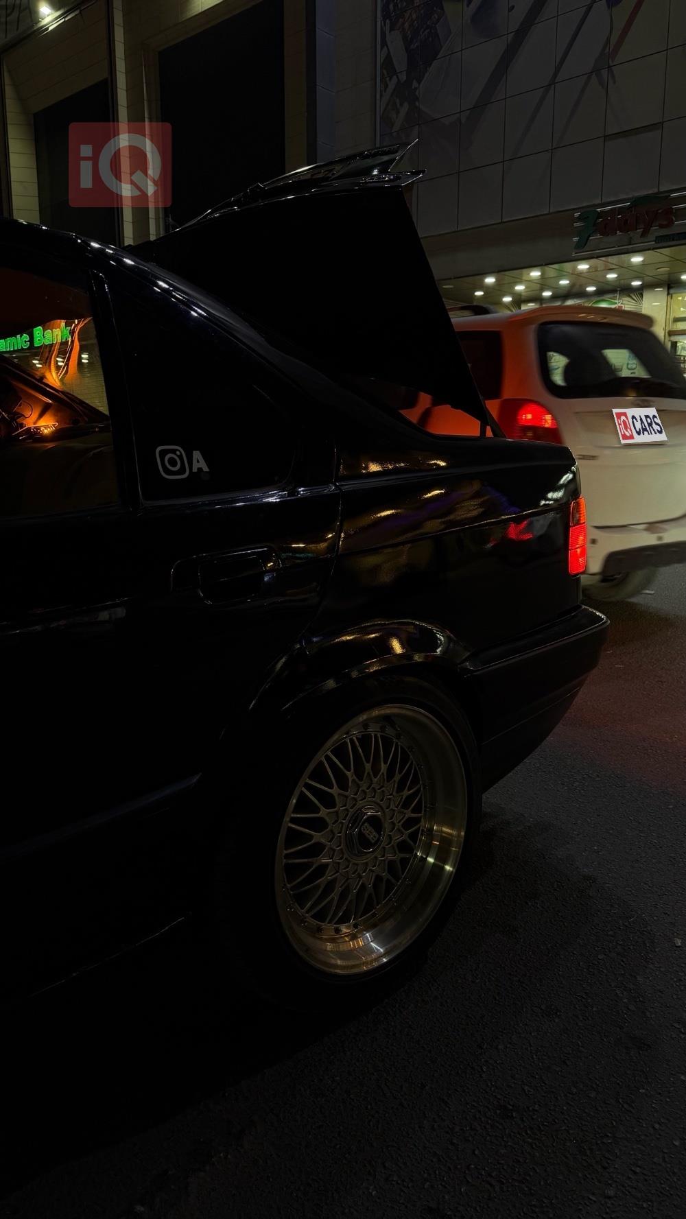 بي ام دبليو الفئة 3